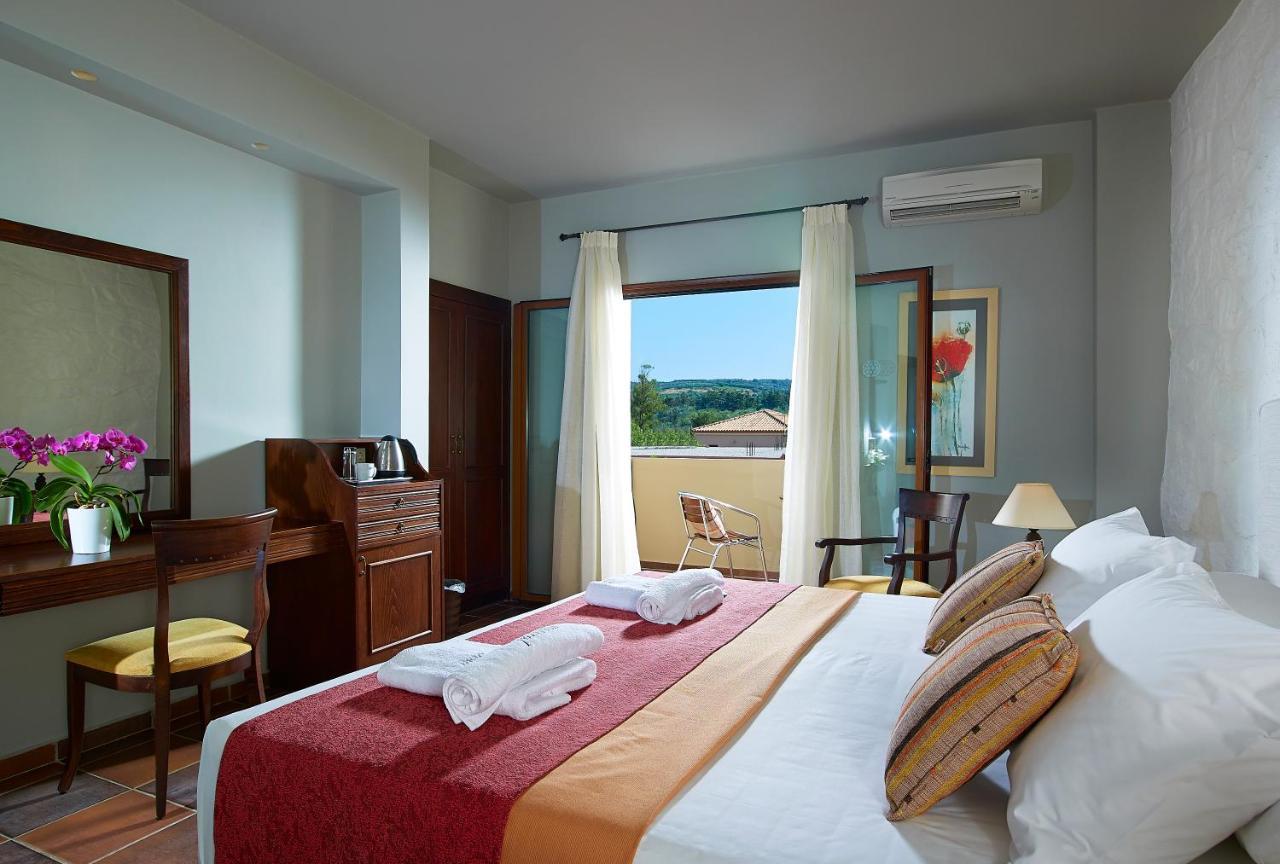 Mistral Hotel - For Solo Travelers Maleme Buitenkant foto