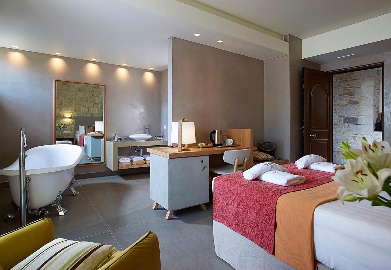 Mistral Hotel - For Solo Travelers Maleme Buitenkant foto