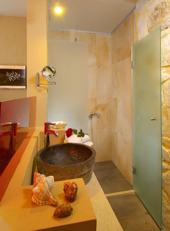 Mistral Hotel - For Solo Travelers Maleme Buitenkant foto