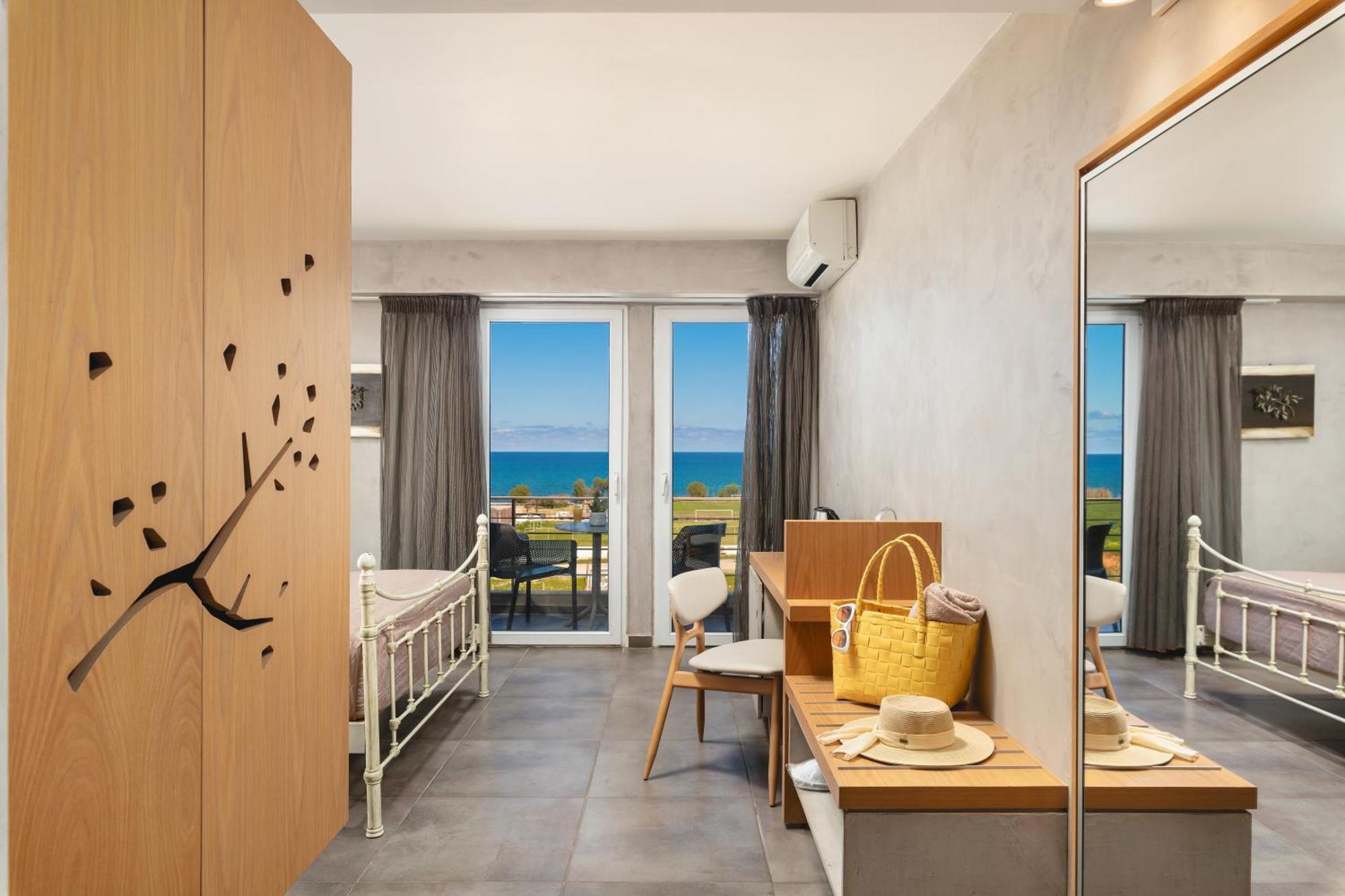Mistral Hotel - For Solo Travelers Maleme Buitenkant foto